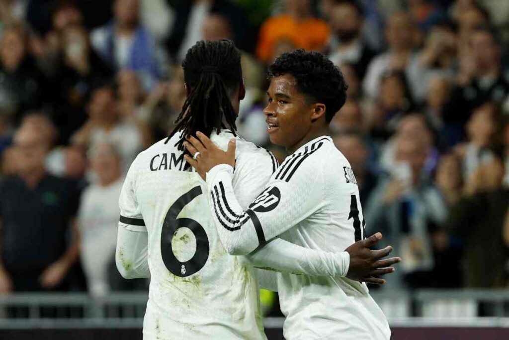 Endrick insieme a Camavinga