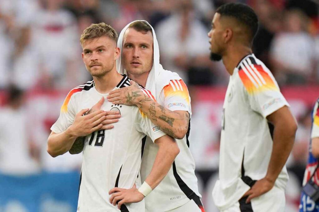 Mittelstadt con i compagni di nazionale