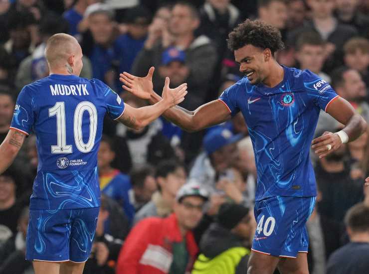 Leoni si complimenta con Mudryk