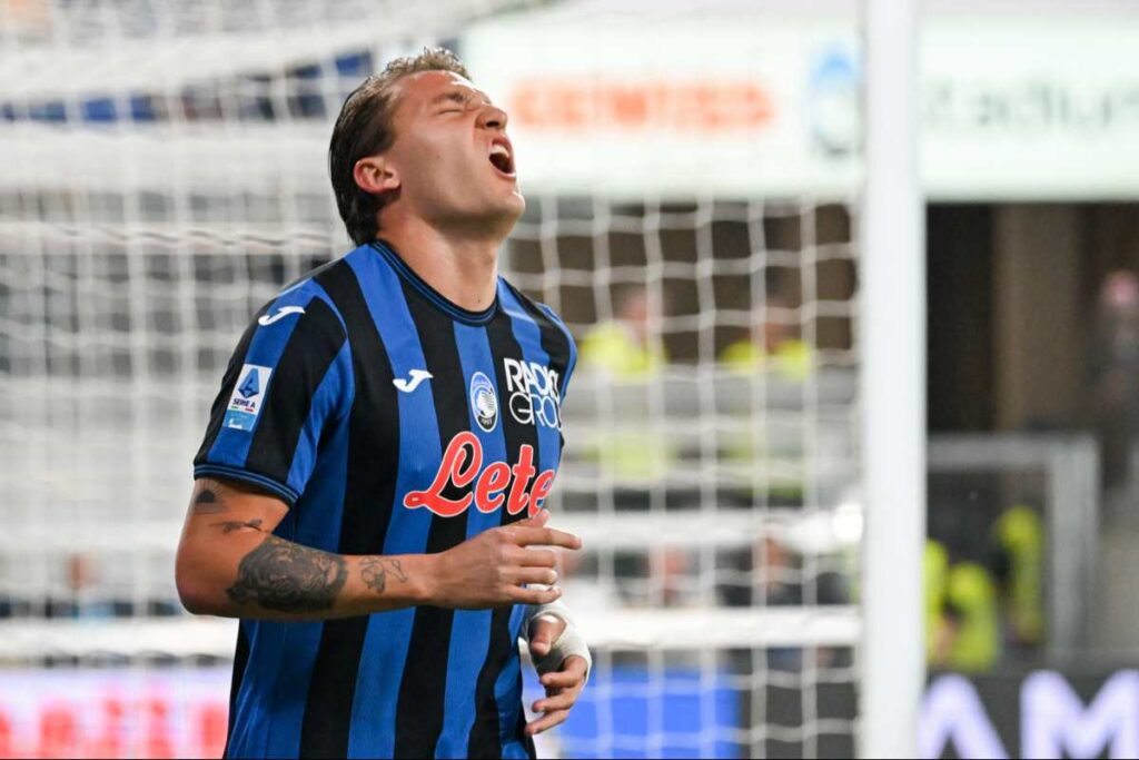 Mateo Retegui disperato