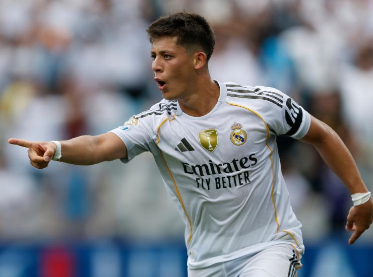 Arda Guler esulta dopo una rete