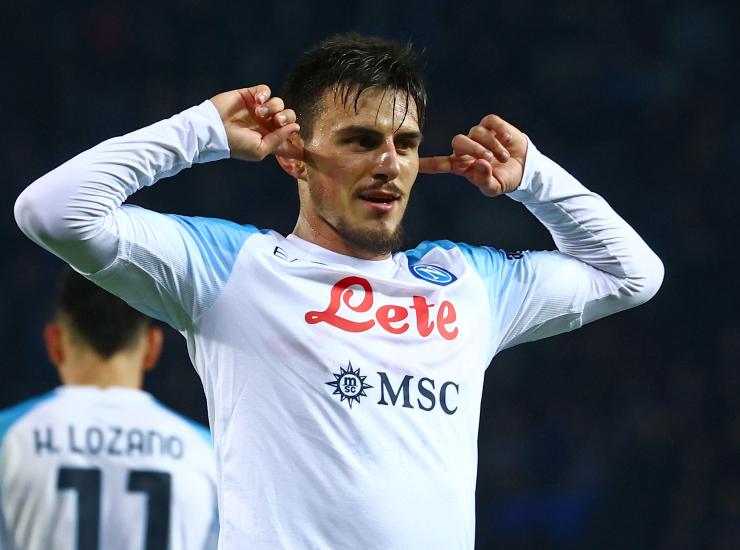 Elmas esulta dopo una rete