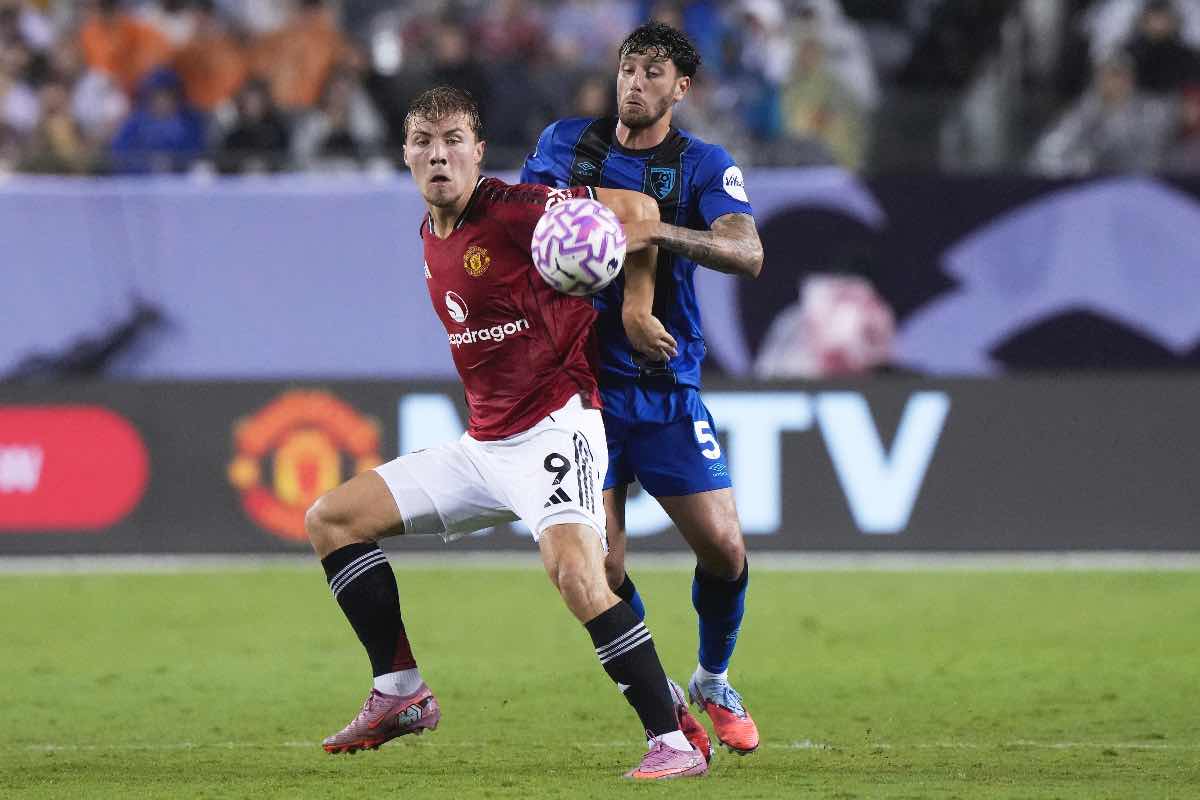 Milan, lo United scarica Hojlund