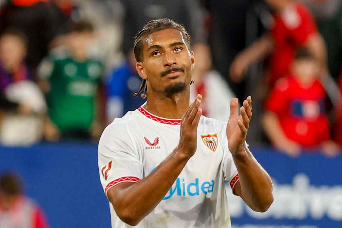 Loic Bade nuova idea per la difesa del Milan