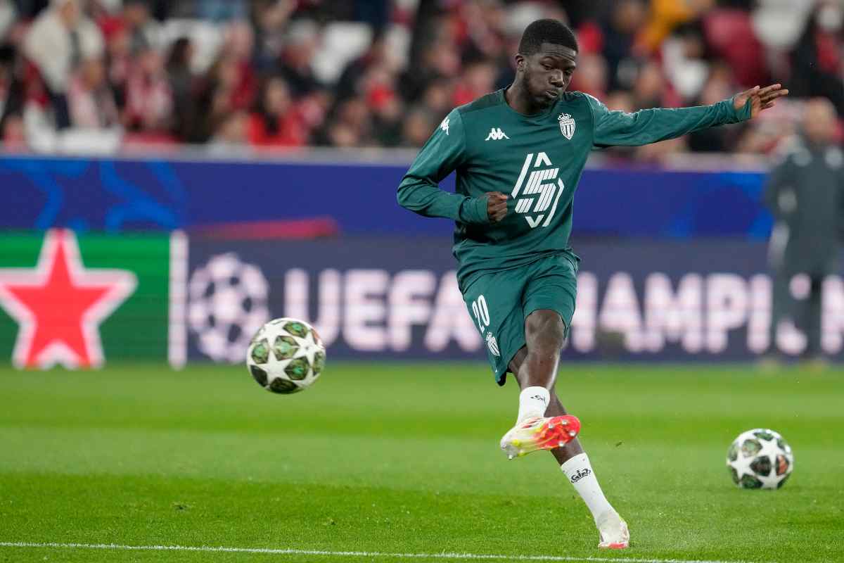 Ouattara durante un riscaldamento