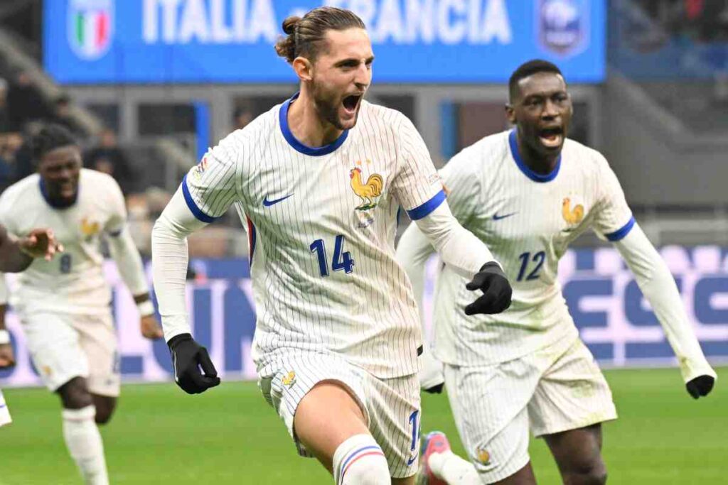 Rabiot esulta con la Francia