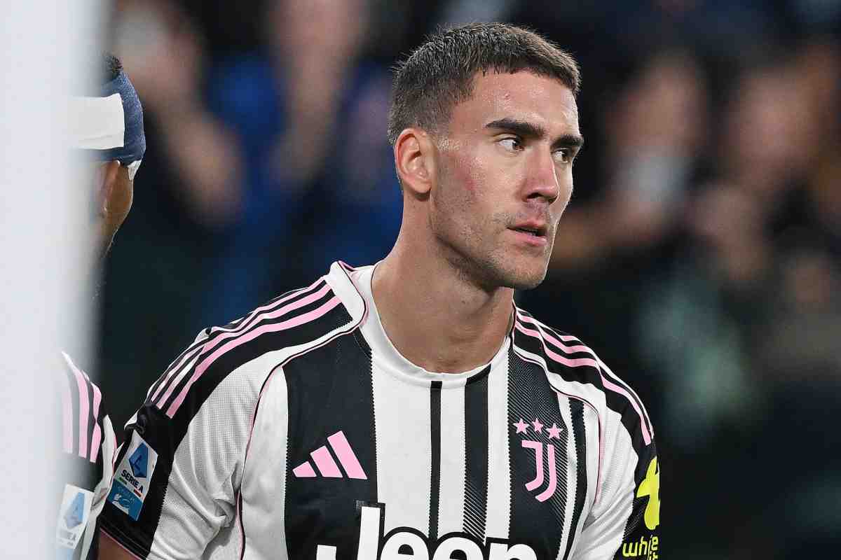 Vlahovic con la Juve