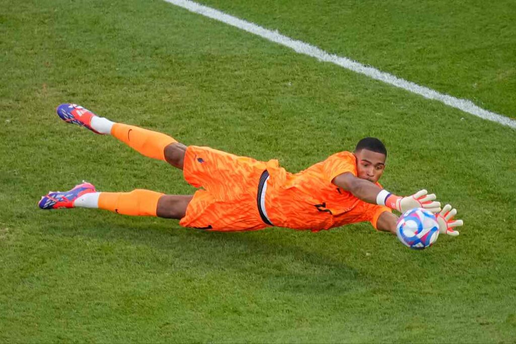 Milan, Guillaume Restes nel mirino dei rossoneri