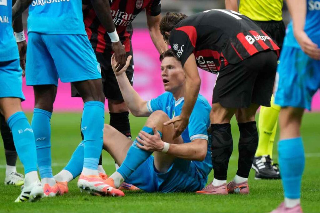 Scott Mc Tominay in Milan Napoli