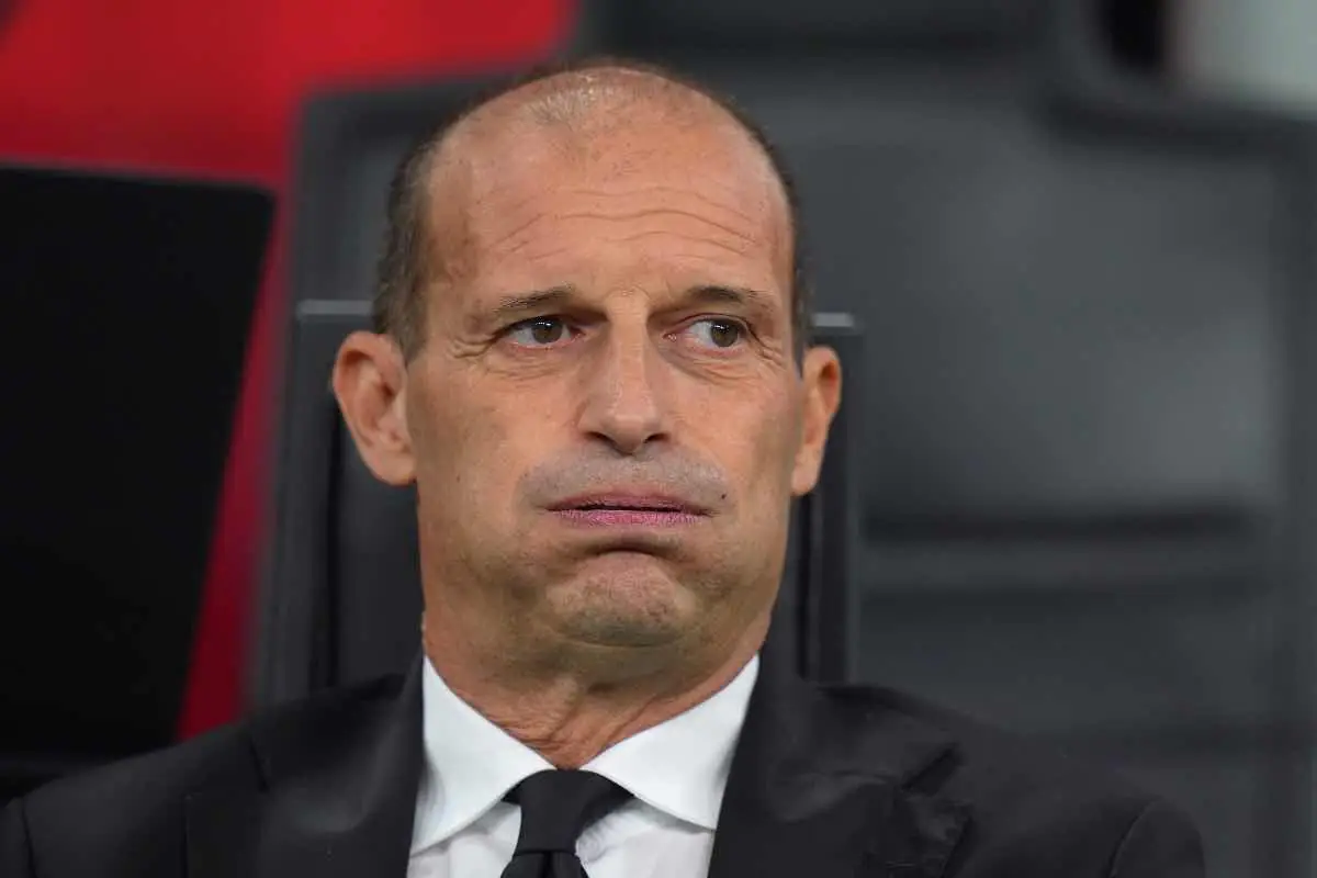 Massimiliano Allegri, tecnico del Milan 2025, in panchina