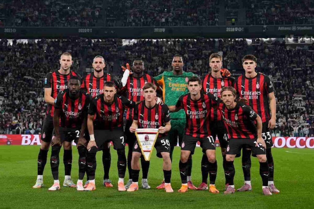Squadra del Milan al completo