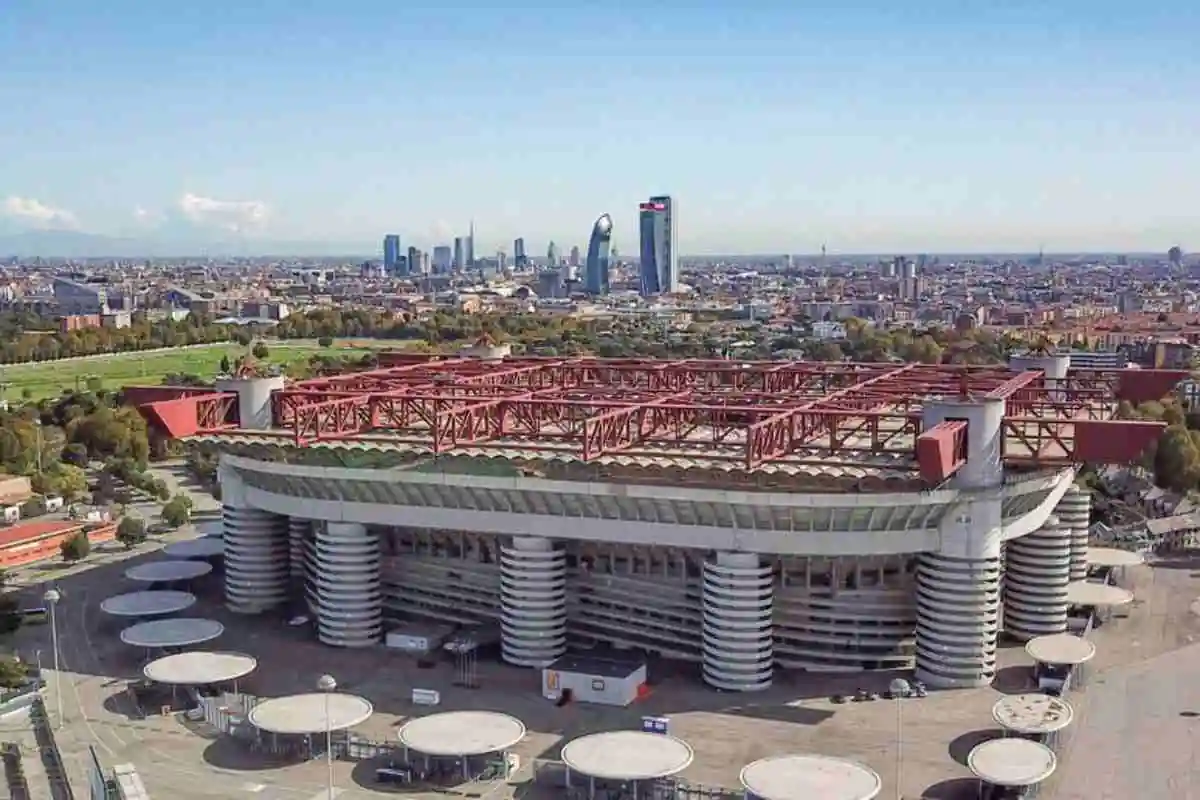 Stadio San Siro dall’esterno