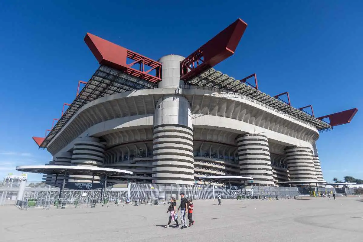 San Siro, ricorso contro la delibera