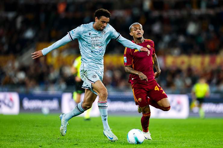 Arthur Atta in campo con l'Udinese in un match di campionato contro la Roma