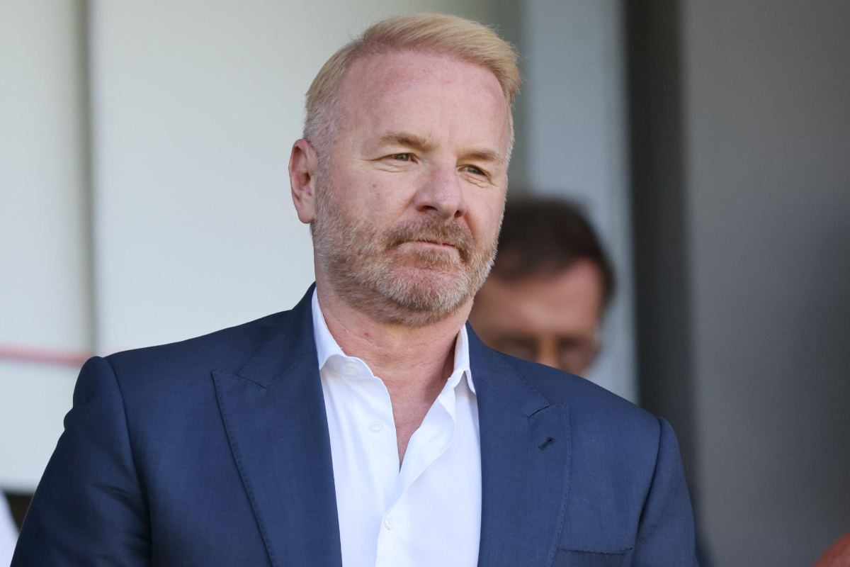 Tare osserva dalla tribuna