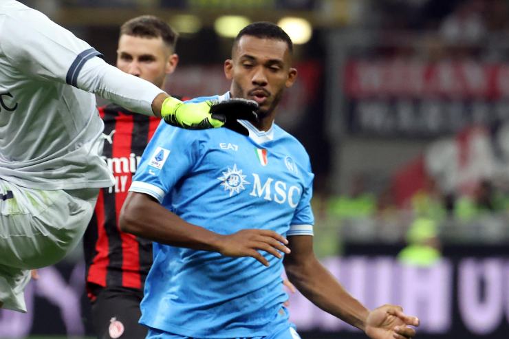 Juan Jesus in campo contro il Mila