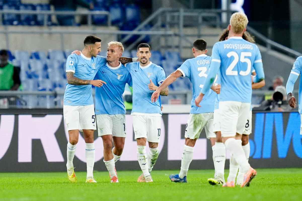 La Lazio si compatta ed esulta