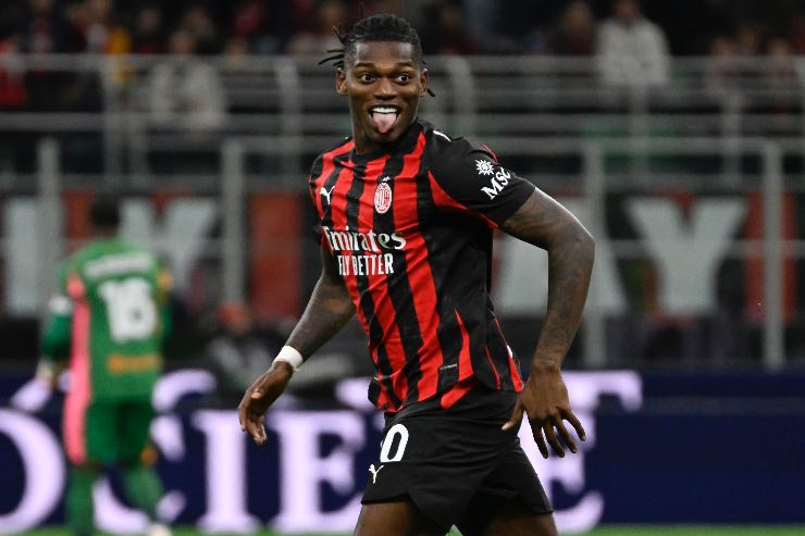 Leao torna a disposizione.