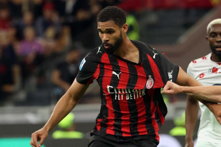Loftus-Cheek in campo con il Milan