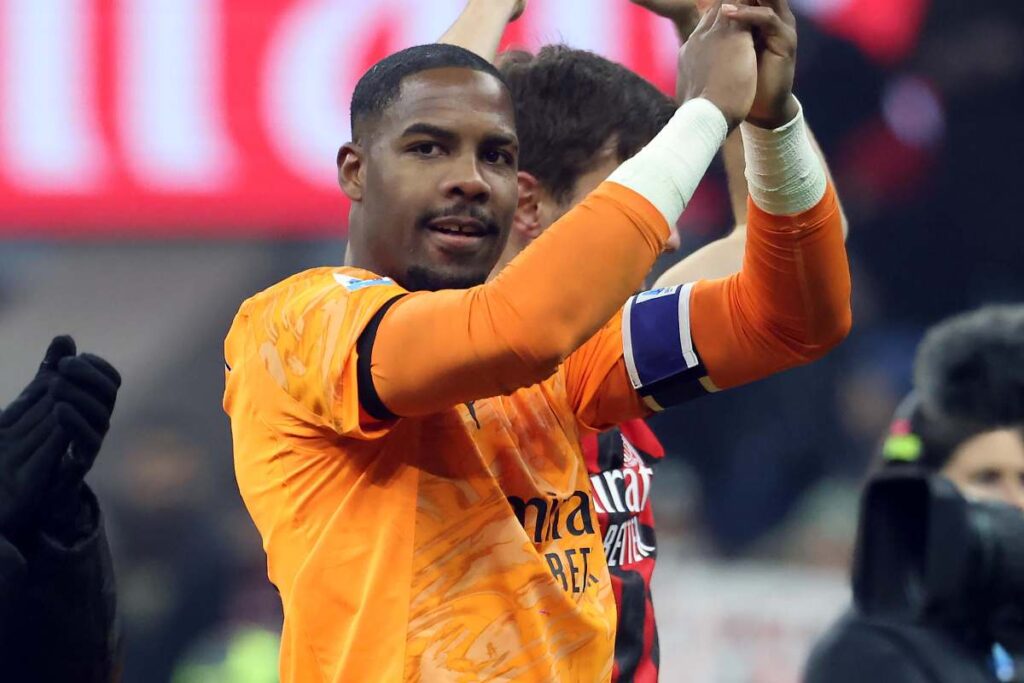 Mike Maignan potrebbe rinnovare con il Milan