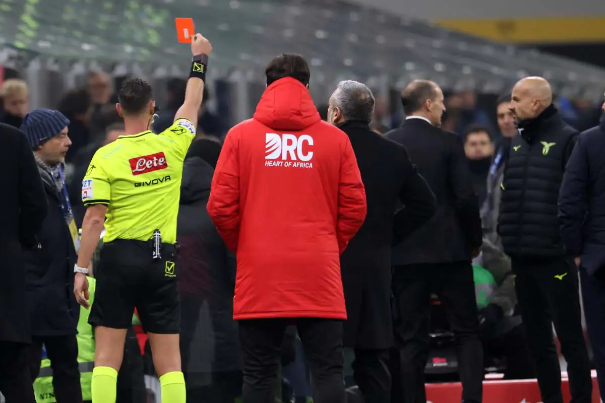 Il rosso di Collu ad Allegri dopo le proteste