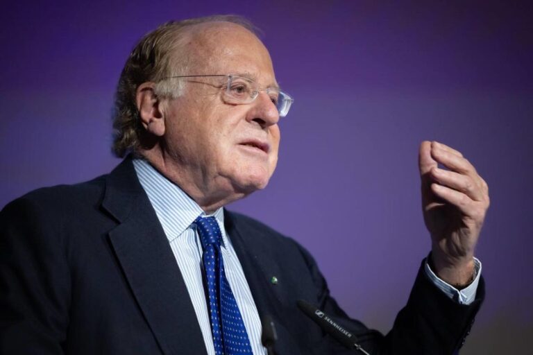 Cambia tutto per Milan-Como, Scaroni al lavoro.