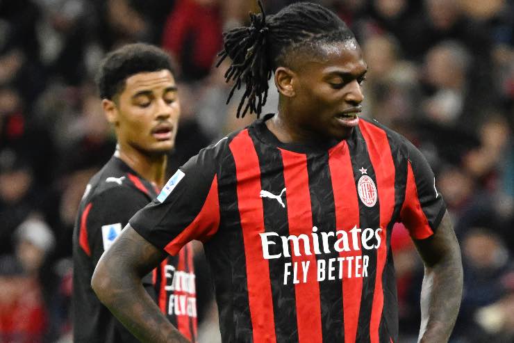 Rafael Leao nella gara contro il Pisa