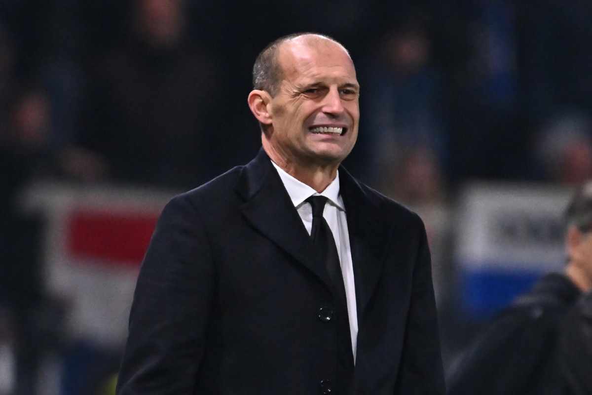 Massimiliano Allegri arrabbiato sulla panchina del Milan per una gara di Serie A