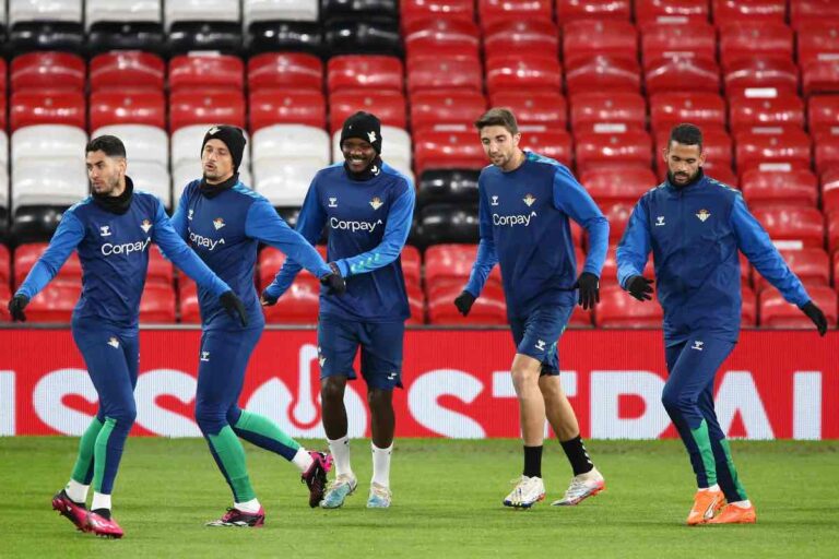 Milan, Luiz Felipe in campo con il Real Betis