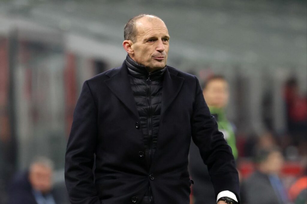 Allegri in panchina vs Genoa