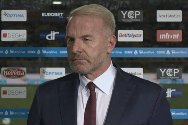 Il ds del Milan Tare prima di un'intervista