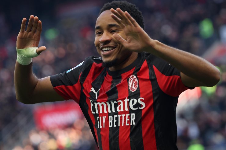 Nkunku esulta dopo un gol segnato con il Milan
