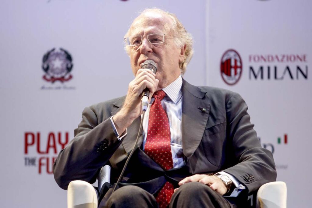 Scaroni ad un evento sportivo del Milan