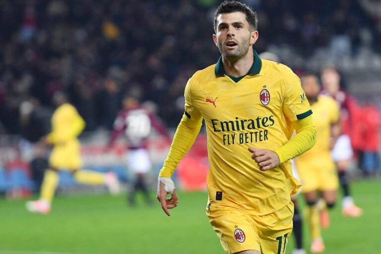 Christian Pulisic, attaccante del Milan, esulta dopo la rete realizzata contro il Torino