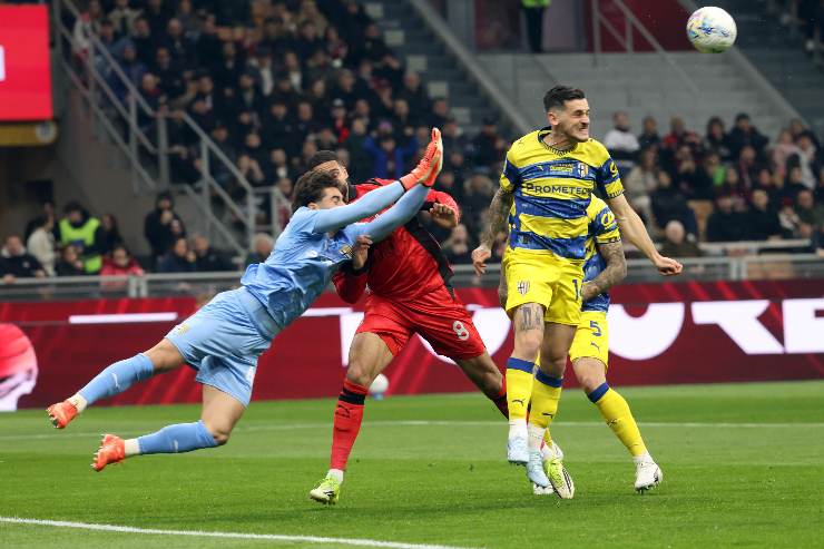 Contatto di gioco in Milan-Parma