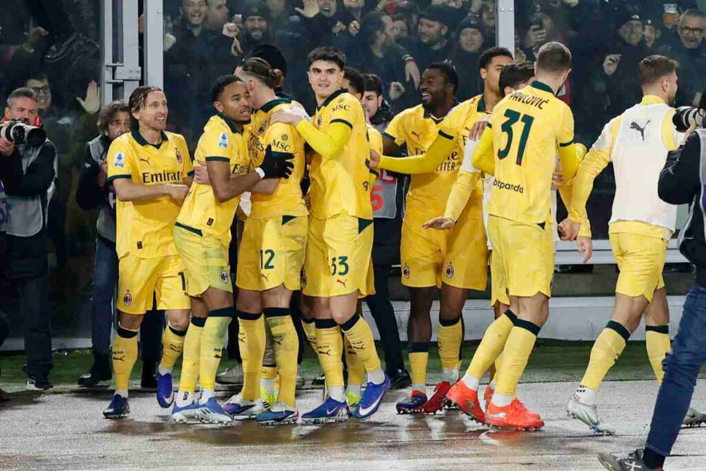 Calciatori del Milan in gruppo