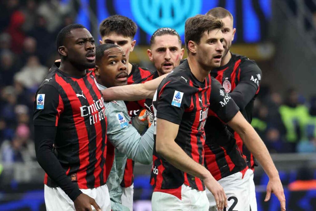 Calciatori del Milan in gruppo