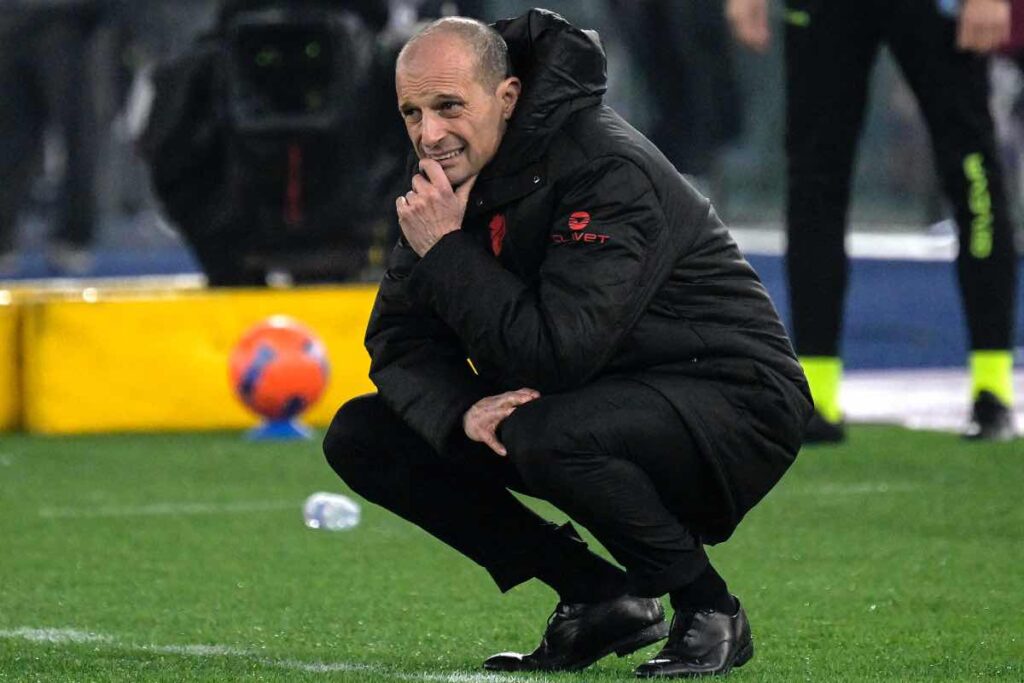 Massimiliano Allegri in campo per la gara di Serie A 2025/2026