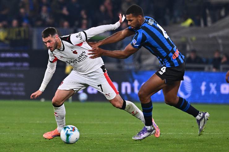 Santiago Gimenez contro l'Atalanta