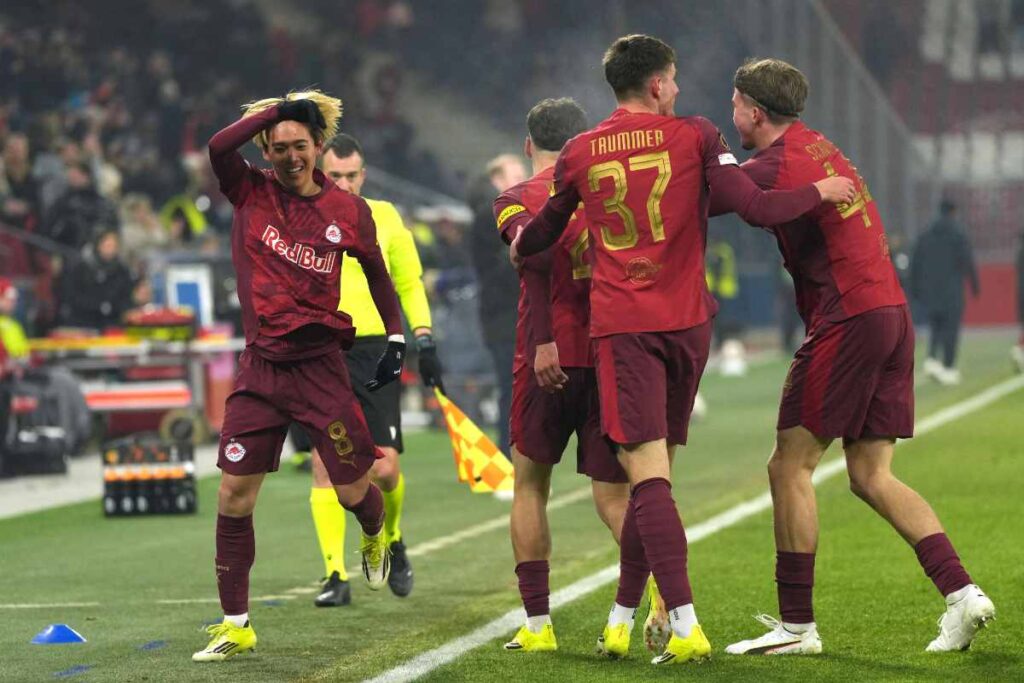 Esterno offensivo in azione, profilo simile a Alajbegovic nel mirino del Milan