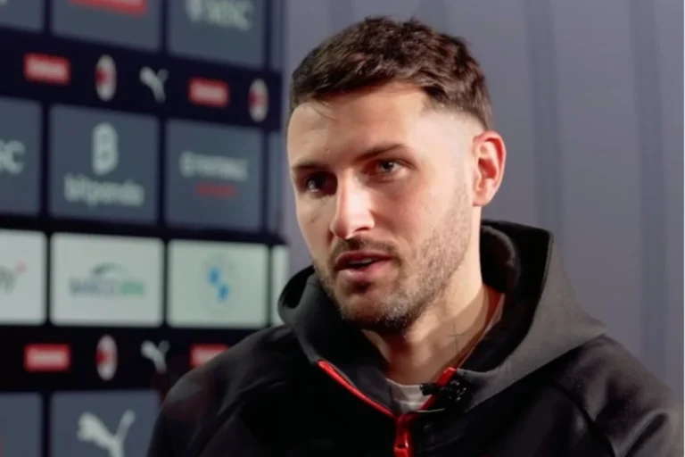 Santiago Gimenez intervistato a Dazn durante la confessione sul suo sogno rossonero