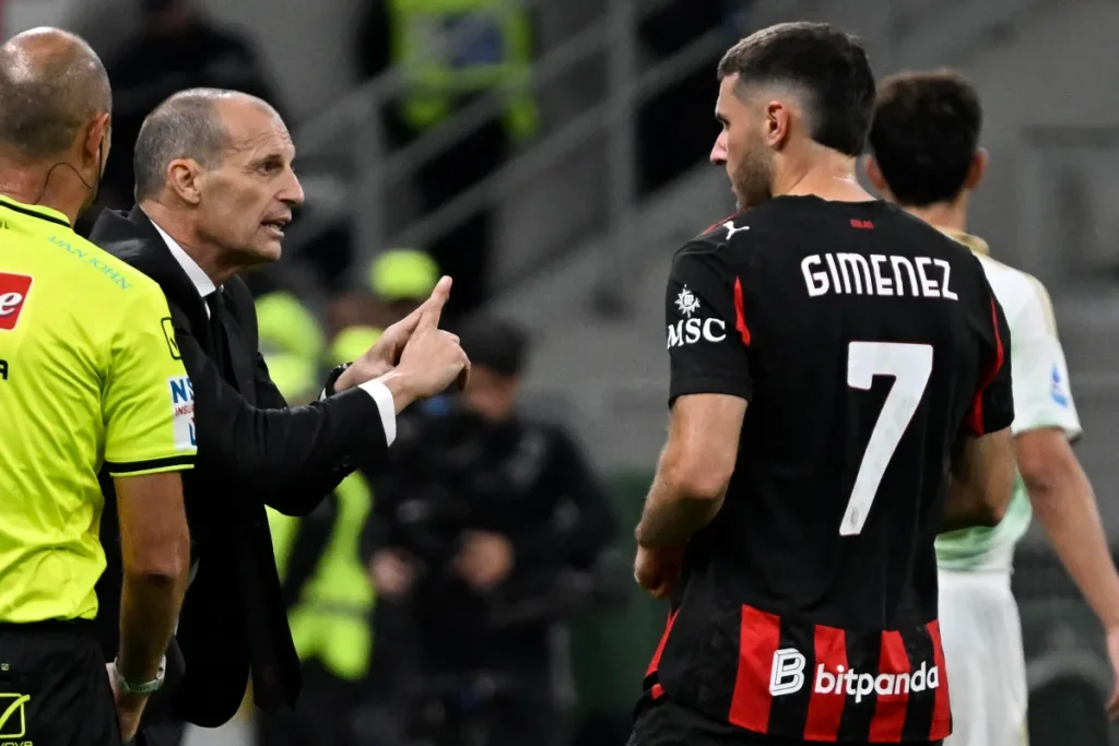 Gimenez in campo con la maglia del Milan