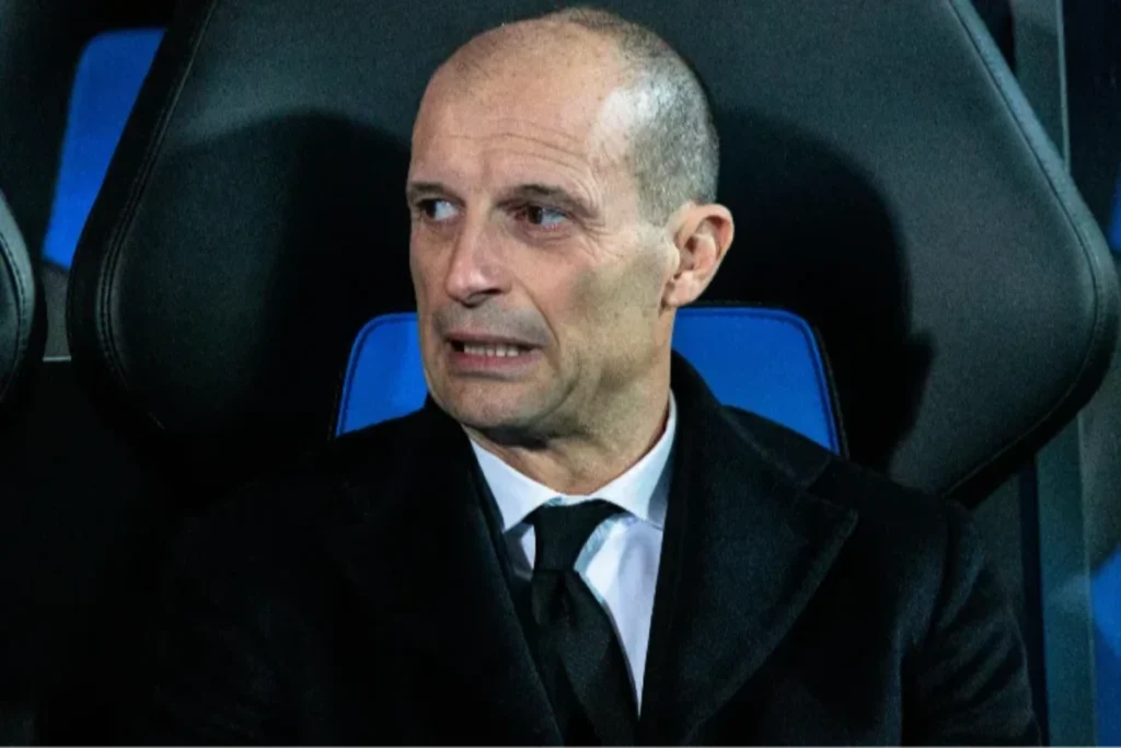 Massimiliano Allegri in panchina durante la Serie A 2026 con il Milan