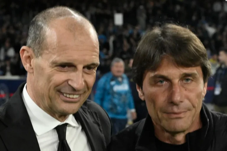 Massimiliano Allegri e Antonio Conte in panchina durante una partita