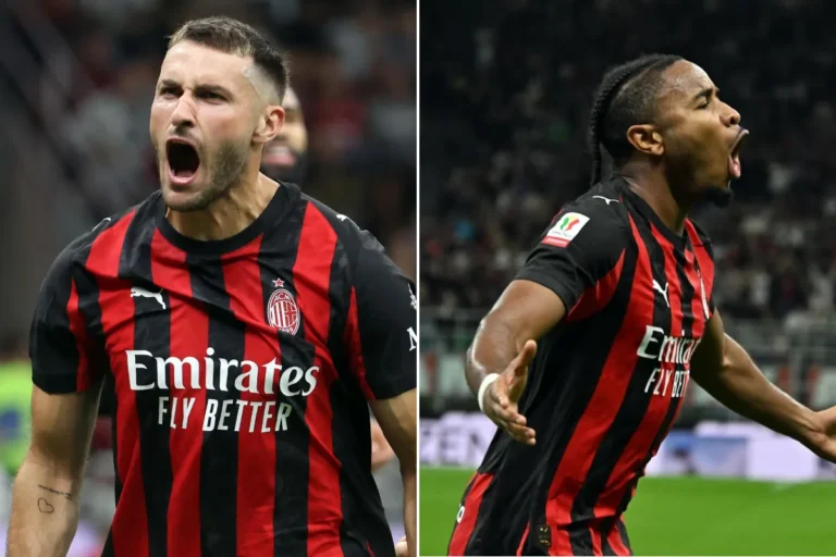 Gimenez e Nkunku esultano in campo con la maglia del Milan, storico match rossonero