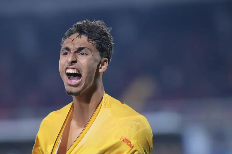 Tiago Gabriel difensore Lecce festeggia gol, obiettivo mercato Milan difesa