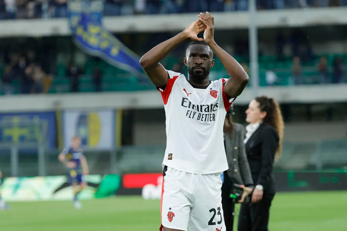 Tomori, resta in bilico la permanenza al Milan: Amorim ha indicato il suo sostituto